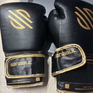 Sanabul Essential Gel Boxing Gloves 12 oz Black Gold Training MMA Muay Thai
